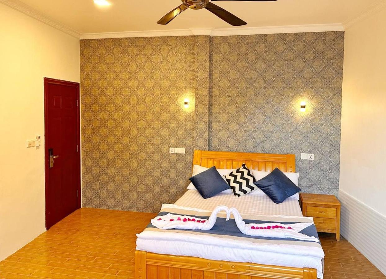 Aqua Sunset Hotel Bãi biển Bãi biển Gulhi Ngoại thất bức ảnh